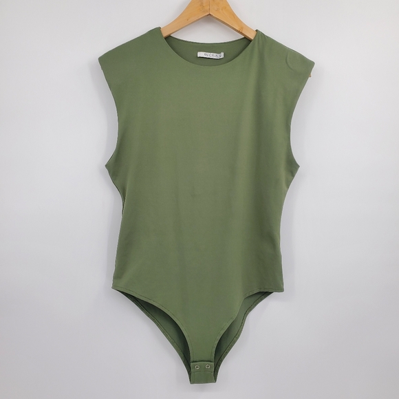 ♤ ReoRia Rule Your World Padded Shoulder Bodysuit Olive Green Size Large - Picture 1 of 9